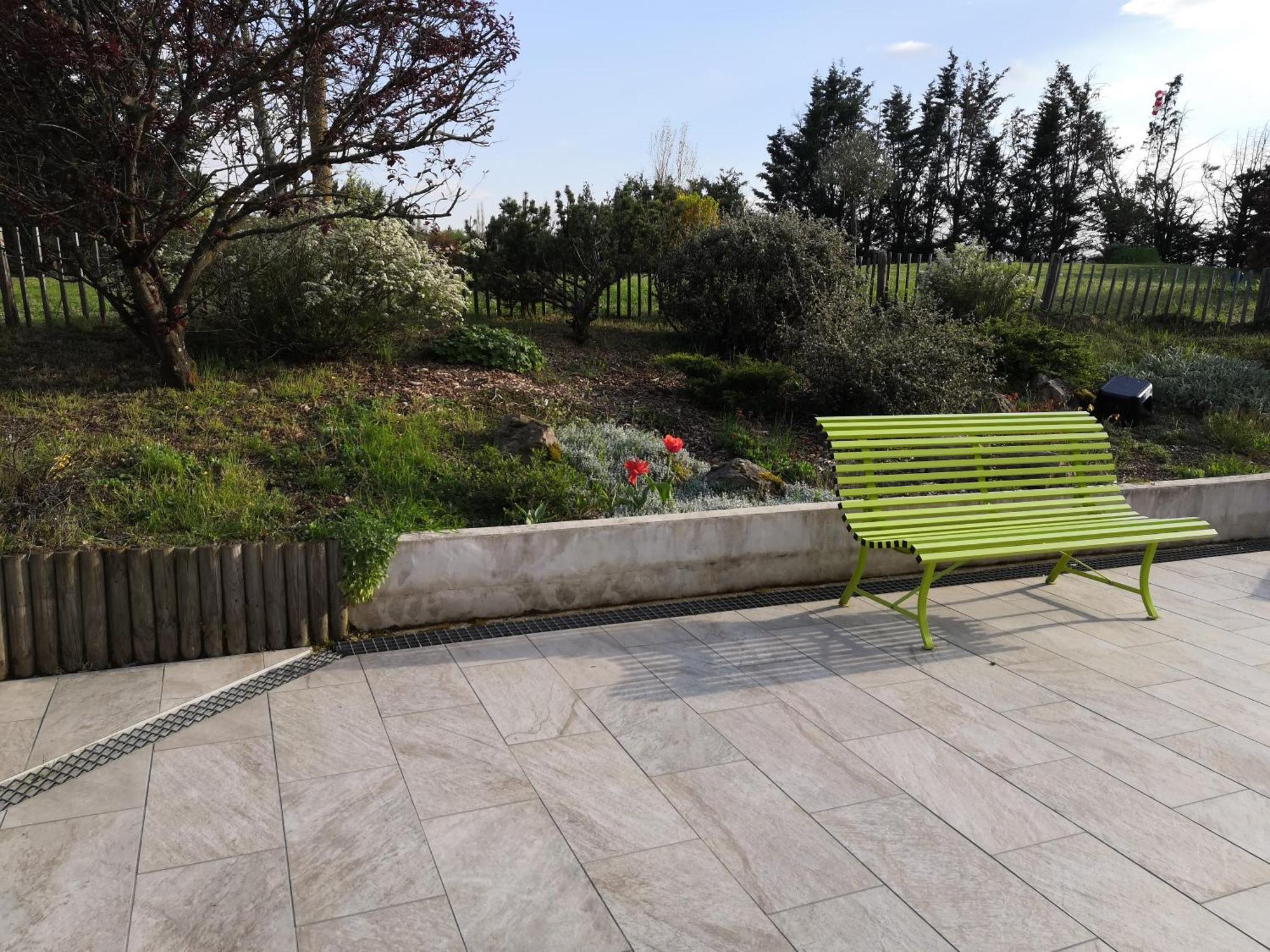 Chambre Avec Entree Independante Dans Un Ecrin De Verdure Dommartin Kültér fotó